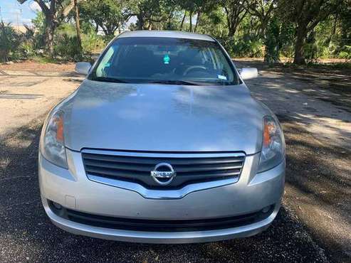2008 NISSAN ALTIMA 2.5 S $4,200 146500 MILES - cars & trucks - by... for sale in Fort Myers, FL
