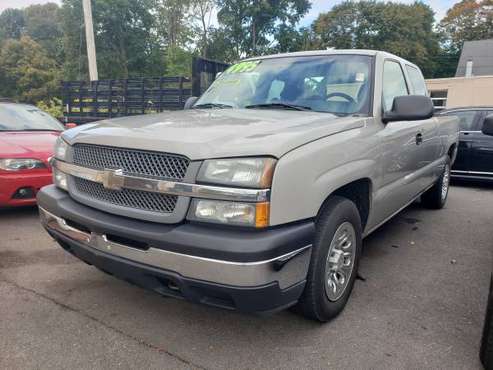 2005 Chevrolet Silverado 1500 Ext. Cab Short Bed 2WD 4-Speed Auto for sale in Kingston, MA