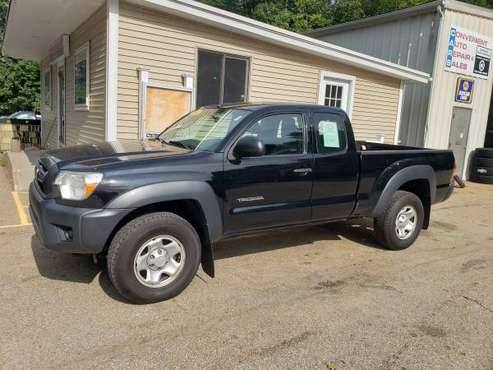 2014 Toyota Tacoma Access cab 4WD - cars & trucks - by dealer -... for sale in Rochdale, MA