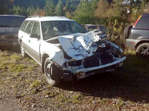 1998 Subaru Outback "damaged" for sale in Centralia, WA
