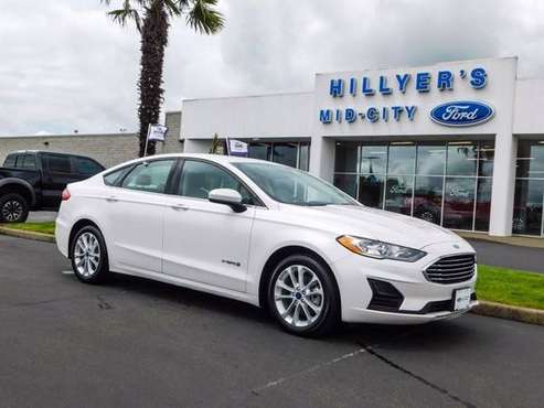 2019 Ford Fusion Hybrid Electric SE Sedan - - by for sale in Woodburn, OR