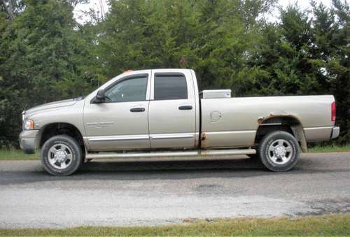 2004 Dodge Ram 2500 Diesel 4x4 for sale in Quincy, IL
