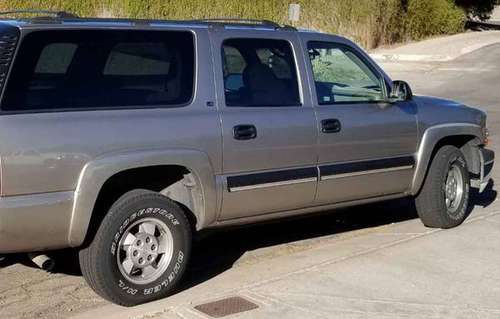 2001 Chevy Suburban LS - cars & trucks - by owner - vehicle... for sale in Tucson, AZ