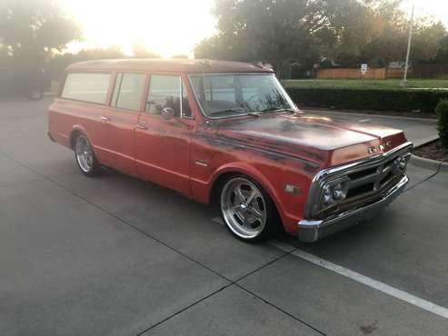 1970 GMC suburban - cars & trucks - by owner - vehicle automotive sale for sale in Carrollton, TX