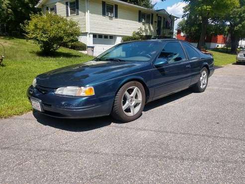 1997 Ford Thunderbird V8 for sale in leominster, MA