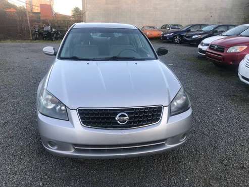 2005 NISSAN ALTIMA S 75K - cars & trucks - by dealer - vehicle... for sale in Alexandria, District Of Columbia