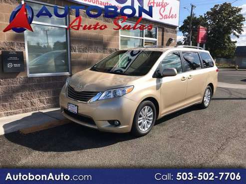 2014 Toyota Sienna 5DR 7-PASS VAN V6 XLE AAS FWD (NATL) 1 owner! for sale in Portland, OR
