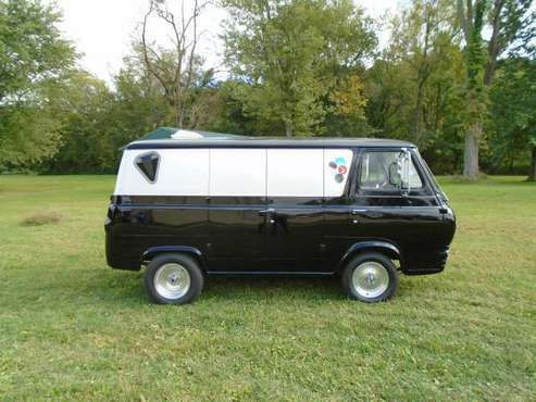 💦💥 1967 FORD VAN SHORTY * RUNS AND DRIVES GREAT * RECENT RESTORATION... for sale in West Point, KY, KY