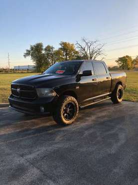 Dodge Ram 1500 Crew Cab 5.7 for sale in NOBLESVILLE, IN