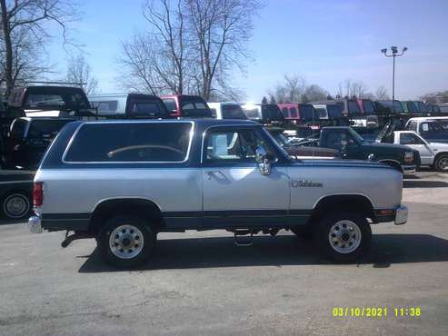1990 Dodge Ramcharger , 4x4 - - by dealer - vehicle for sale in York, PA