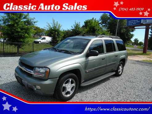 **** 2004 Chevy Trailblazer EXT 3rd seat,rear a/c tow pkg. *********** for sale in Denver, NC