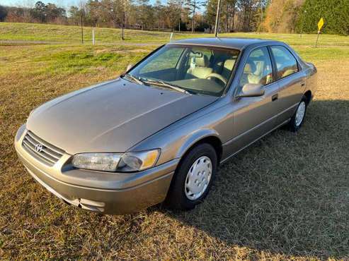 1997 Toyota Camry LE - cars & trucks - by owner - vehicle automotive... for sale in Rutherfordton, NC