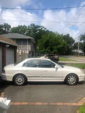 2004 HYUNDAI SONATA - cars & trucks - by owner - vehicle automotive... for sale in West Islip, NY