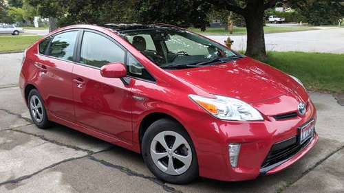 2012 Toyota Prius Three - cars & trucks - by owner - vehicle... for sale in Coeur d'Alene, WA