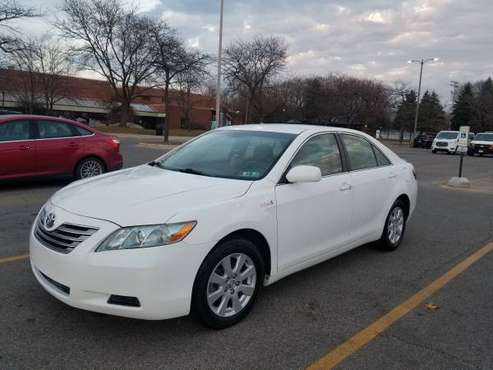2009 Toyota Camry Hybrid, 110k miles, Clean Title Runs perfect -... for sale in Addison, IL