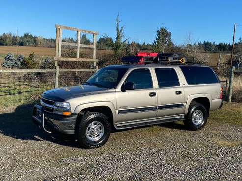 2001 Chevrolet Suburban 2500 LS 4X4 Second Family Owner Non-smoker -... for sale in Portland, OR
