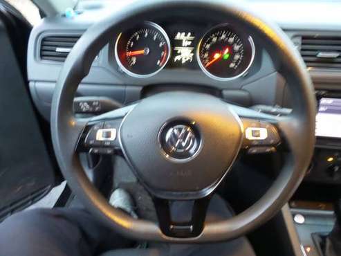 2015 Volkswagen VW Jetta Sedan - cars & trucks - by dealer - vehicle... for sale in Niagara Falls, NY