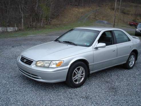 2001 Toyota Camry LE - - by dealer - vehicle for sale in Altoona, PA