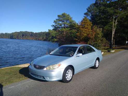 2005 TOYOTA CAMRY DRIVES LIKE NEW - cars & trucks - by owner -... for sale in Chesapeake, NC