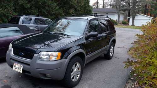 FORD ESCAPE XLT 2001,, for sale in Rothschild, WI