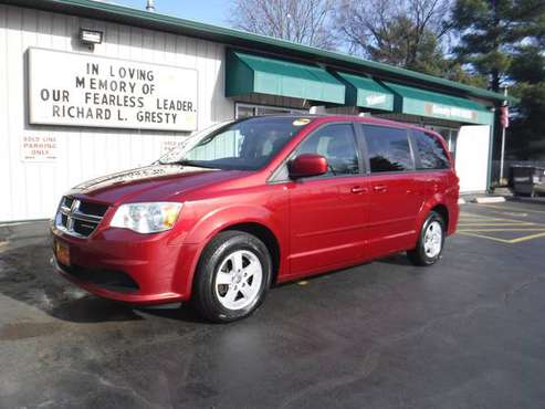 2011 DODGE GRAND CARAVAN 850.00 DOWN FREE TV - cars & trucks - by... for sale in Machesney Park, IL
