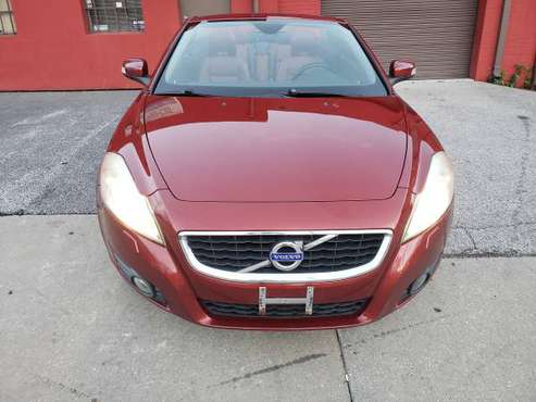 2011 VOLVO C70 HARDTOP CONVERTIBLE - cars & trucks - by dealer -... for sale in York, PA