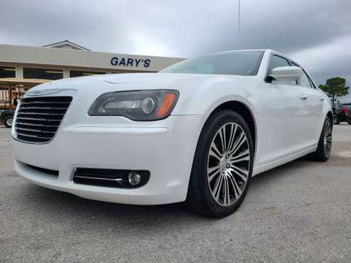 2013 CHRYSLER 300 S - - by dealer - vehicle automotive for sale in Sneads Ferry, NC
