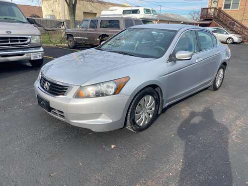 Honda Accord - cars & trucks - by owner - vehicle automotive sale for sale in Shamburn, IL