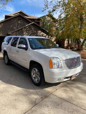 2009 Yukon XL SLT - cars & trucks - by owner - vehicle automotive sale for sale in Sioux Falls, SD