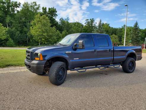 2007 Ford F-350 4x4 6.0L Crew 96k miles lifted uncut for sale in Howell, MI