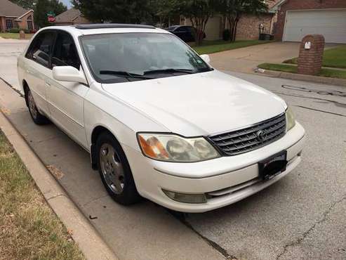 Toyota Avalon - 2004 XLS for sale in Burleson, TX