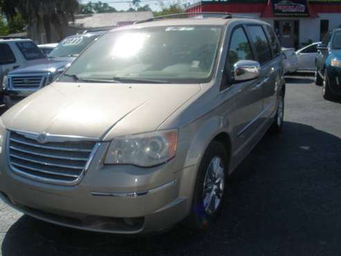 2009 CHRYSLER TOWN & COUNTRY LIMITED EDITION - - by for sale in TAMPA, FL