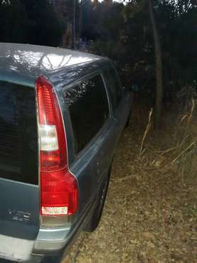 01 Volvo v70 for parts - cars & trucks - by owner - vehicle... for sale in Clearlake Park, CA