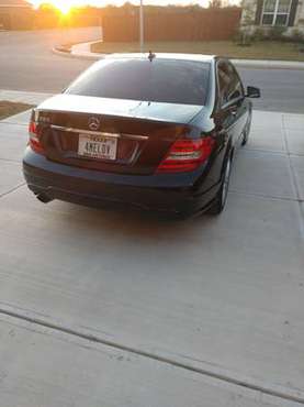 2013 Mercedes-Benz posting - cars & trucks - by owner - vehicle... for sale in San Antonio, TX