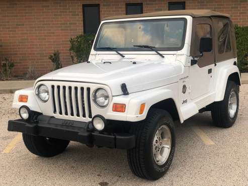 2000 Jeep Wrangler Sahara*Only 70k-Miles*4X4*4.0L-6-Cyl*Soft-Top*A/C* for sale in Dundee, IL