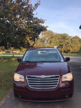 2009 Chrysler town and country touring 217k miles only $4299 - cars... for sale in Mobile, AL
