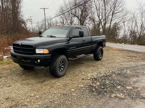 2001 Dodge Ram 2500 V10 - cars & trucks - by owner - vehicle... for sale in Uniontown, WV