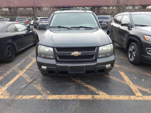 2007 Chevy Trailblazer LT - cars & trucks - by owner - vehicle... for sale in Lansing, IL