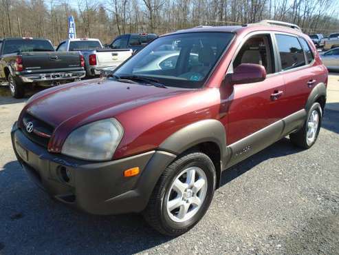 2005 HYUNDAI TUSCON GLS - - by dealer - vehicle for sale in Elizabethtown, PA