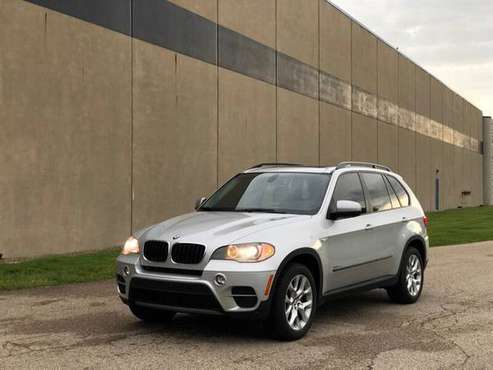 2011 BMW X5 xDrive35i - 1 OWNER ONLY AWD Panoramic Sunroof for sale in Madison, WI