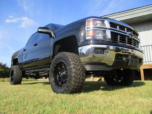 1 OWNR 6" RC LIFTED 2015 CHEVY SILVERADO 1500 CREW 4X4 *35X12.50 MTS!* for sale in KERNERSVILLE, NC