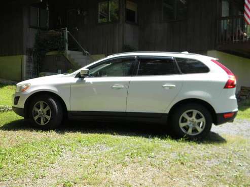 VOLVO XC60 - cars & trucks - by owner - vehicle automotive sale for sale in Lambertville, NJ