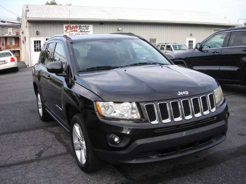 2011 Jeep Compass Latitude 4X4 - cars & trucks - by dealer - vehicle... for sale in New Cumberland, PA