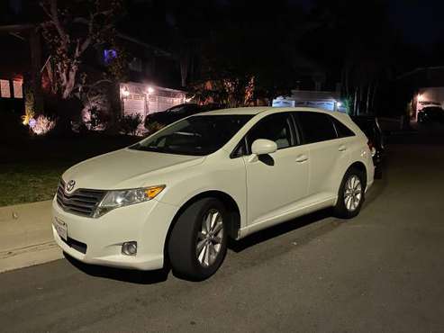 2011 Toyota Venza - cars & trucks - by owner - vehicle automotive sale for sale in Van Nuys, CA