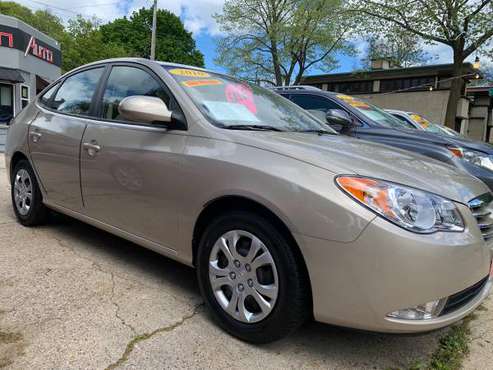 2010 hyundai elentra gls only 43000 low miles! - cars & for sale in milwaukee, WI