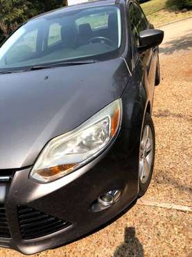 2012 Ford Focus - cars & trucks - by owner - vehicle automotive sale for sale in Fayetteville, AR