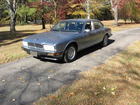 1990 Jaguar Sovereign - cars & trucks - by owner - vehicle... for sale in Jackson, TN