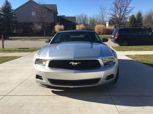 2012 Mustang convertible will trade for wheelchair van - cars &... for sale in Ann Arbor, MI