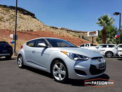 * * * 2015 Hyundai Veloster Coupe 3D * * * - cars & trucks - by... for sale in Saint George, UT