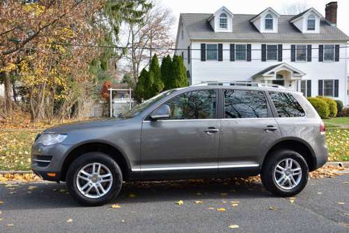 Car Sale_VW TOUAREG - cars & trucks - by owner - vehicle automotive... for sale in Hershey, PA